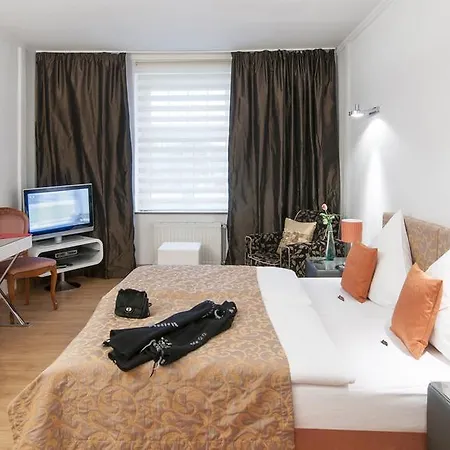 Aparthotel Service Am Prinzenplatz 4*