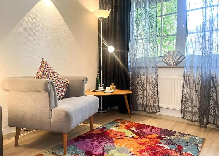 Service Am Prinzenplatz 4*