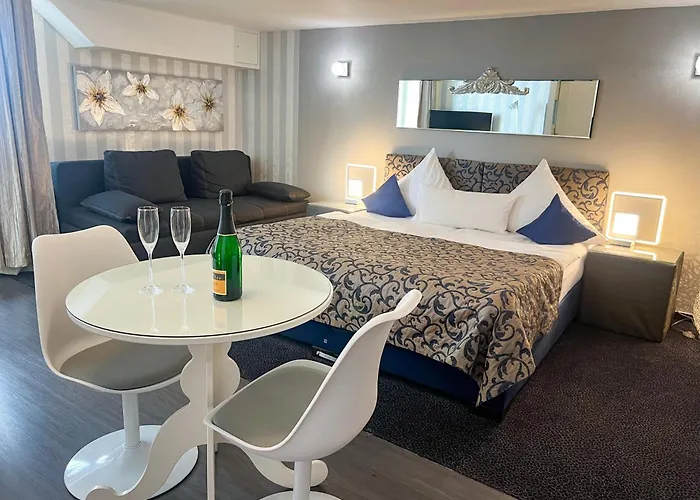 Service Am Prinzenplatz Aparthotel Kamp-Lintfort